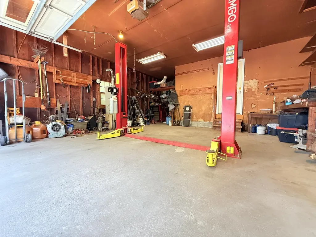 129 Chestnut Street Claremont NH 03743