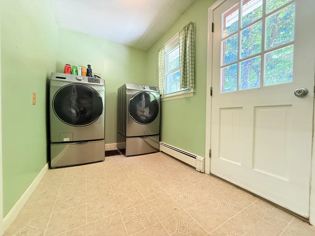 129 Chestnut Street Claremont NH 03743