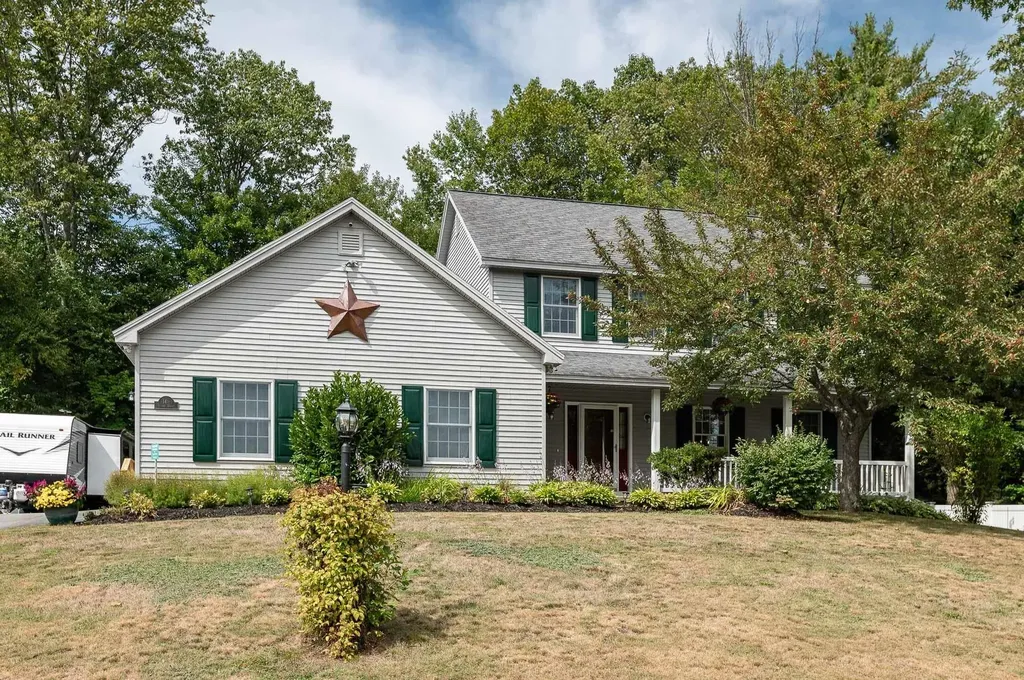 14 1/2 Yvonne Street Rochester NH 03867