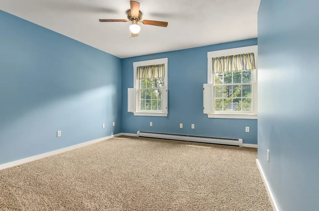 14 1/2 Yvonne Street Rochester NH 03867