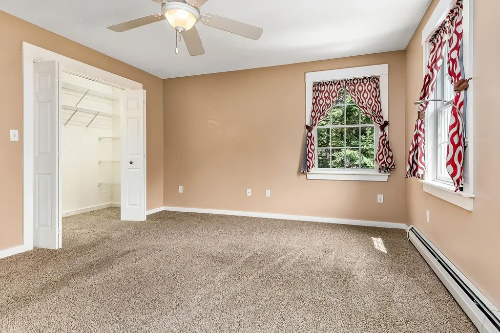 14 1/2 Yvonne Street Rochester NH 03867