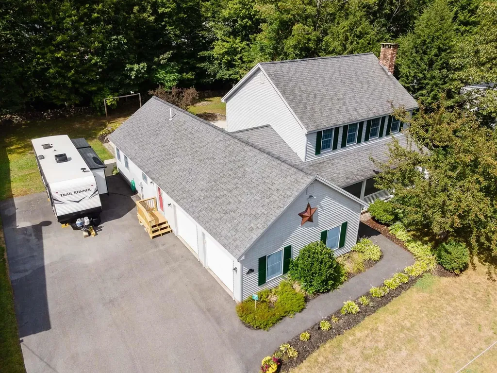 14 1/2 Yvonne Street Rochester NH 03867