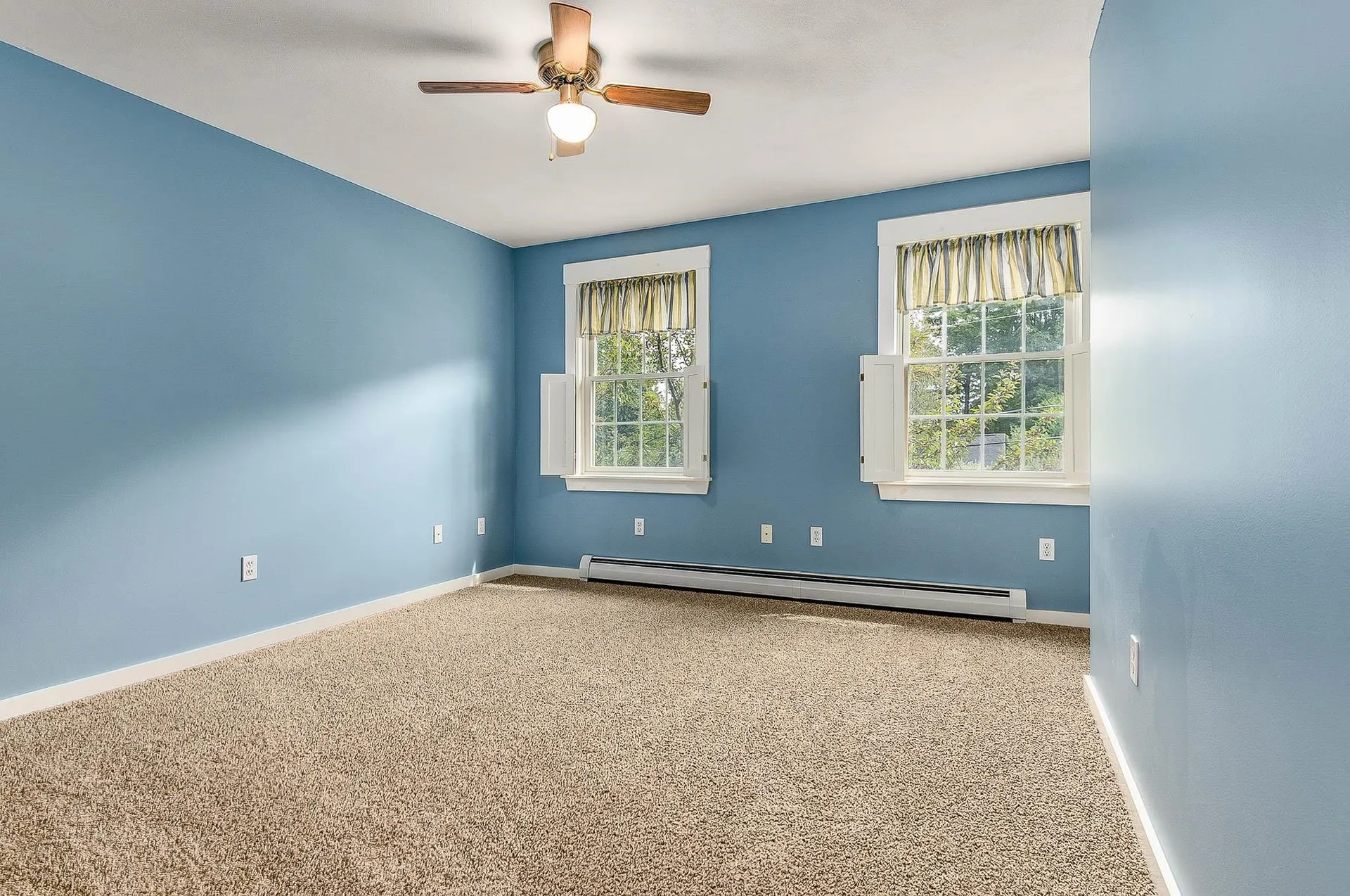 14 1/2 Yvonne Street Rochester NH 03867