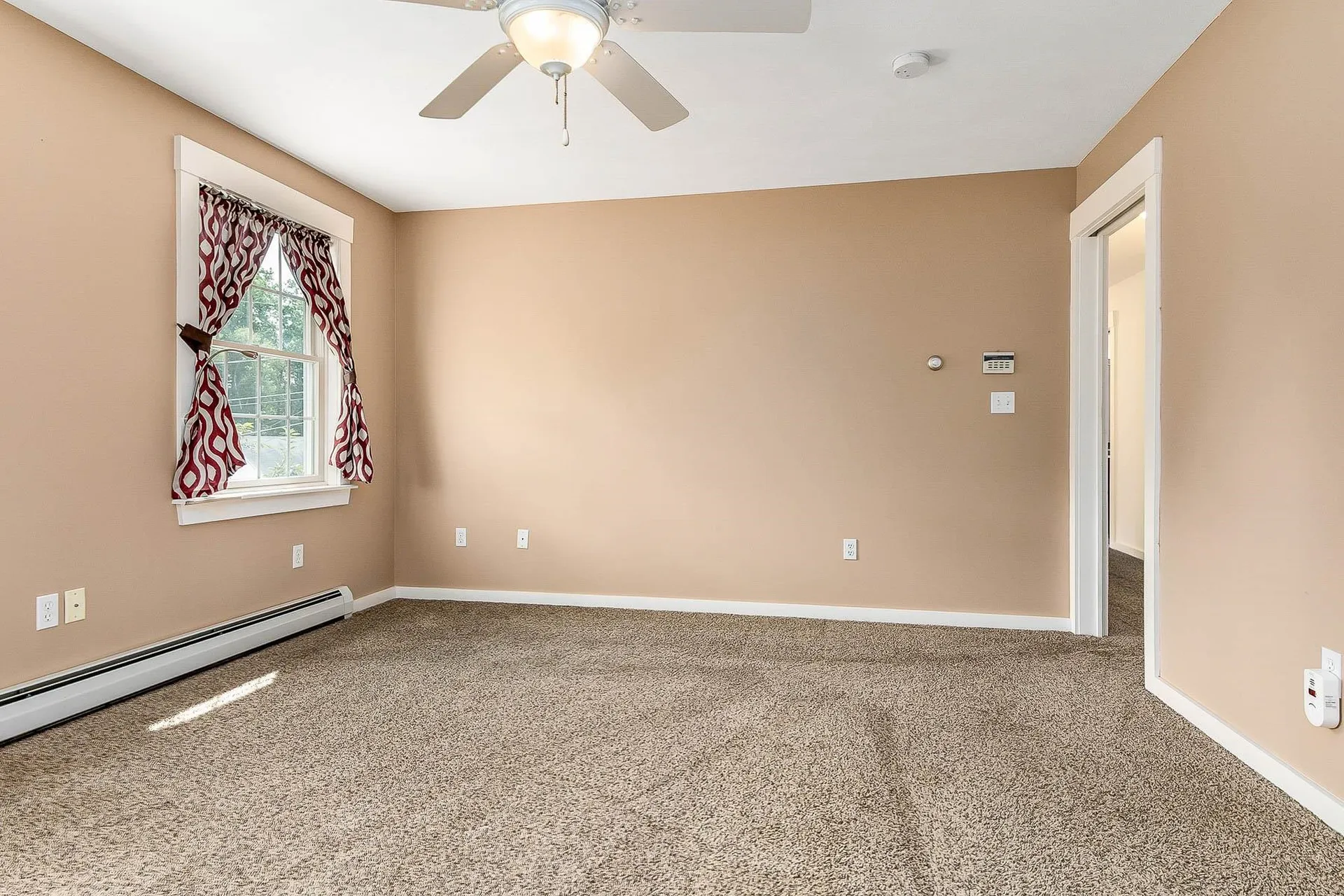 14 1/2 Yvonne Street Rochester NH 03867