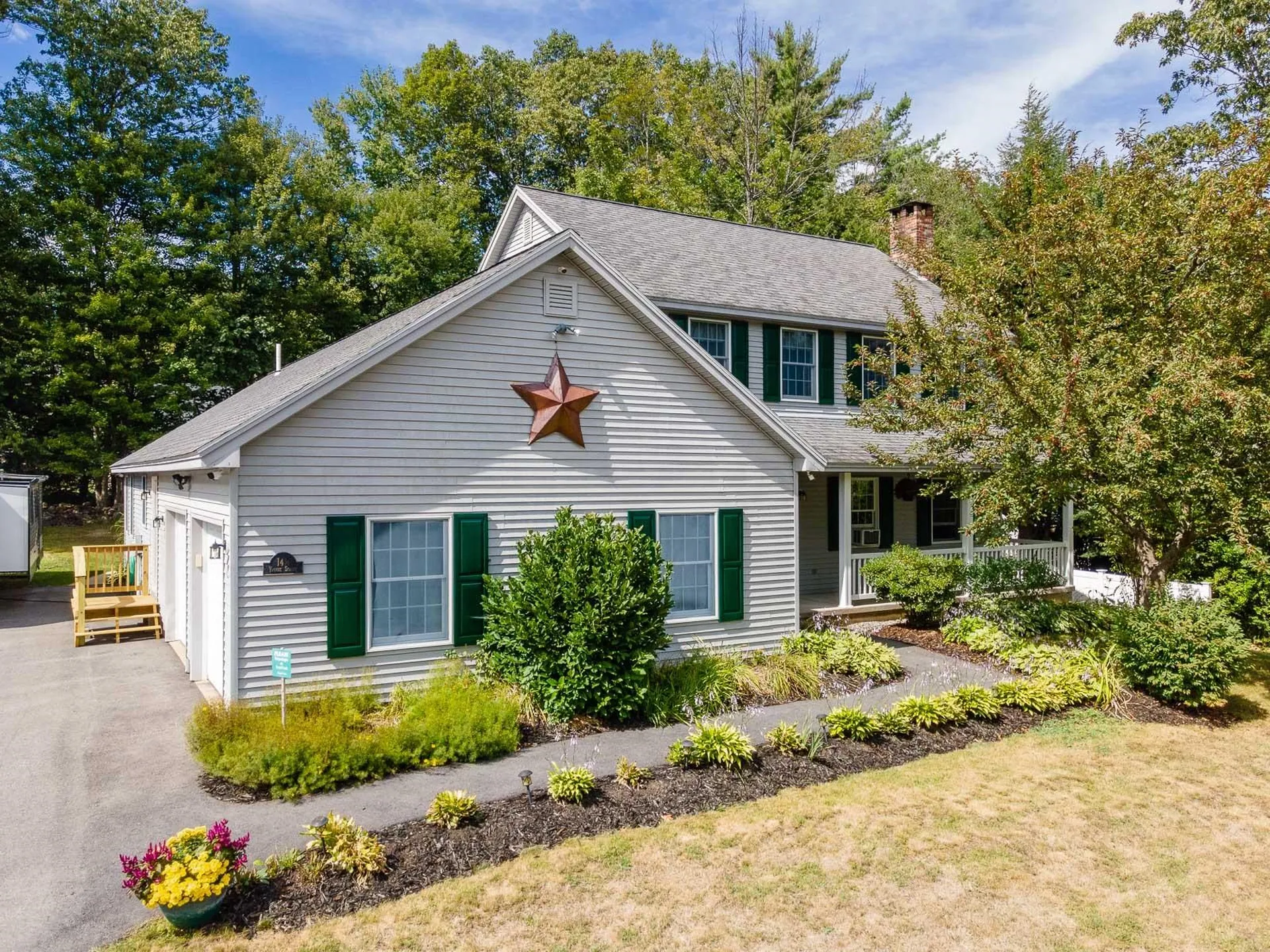 14 1/2 Yvonne Street Rochester NH 03867