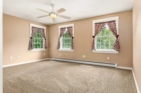 14 1/2 Yvonne Street Rochester NH 03867