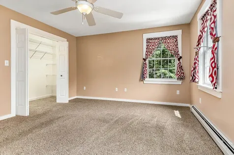 14 1/2 Yvonne Street Rochester NH 03867