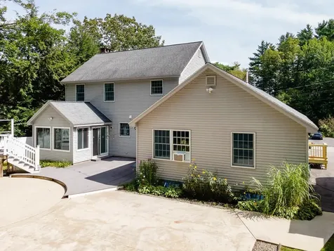 14 1/2 Yvonne Street Rochester NH 03867