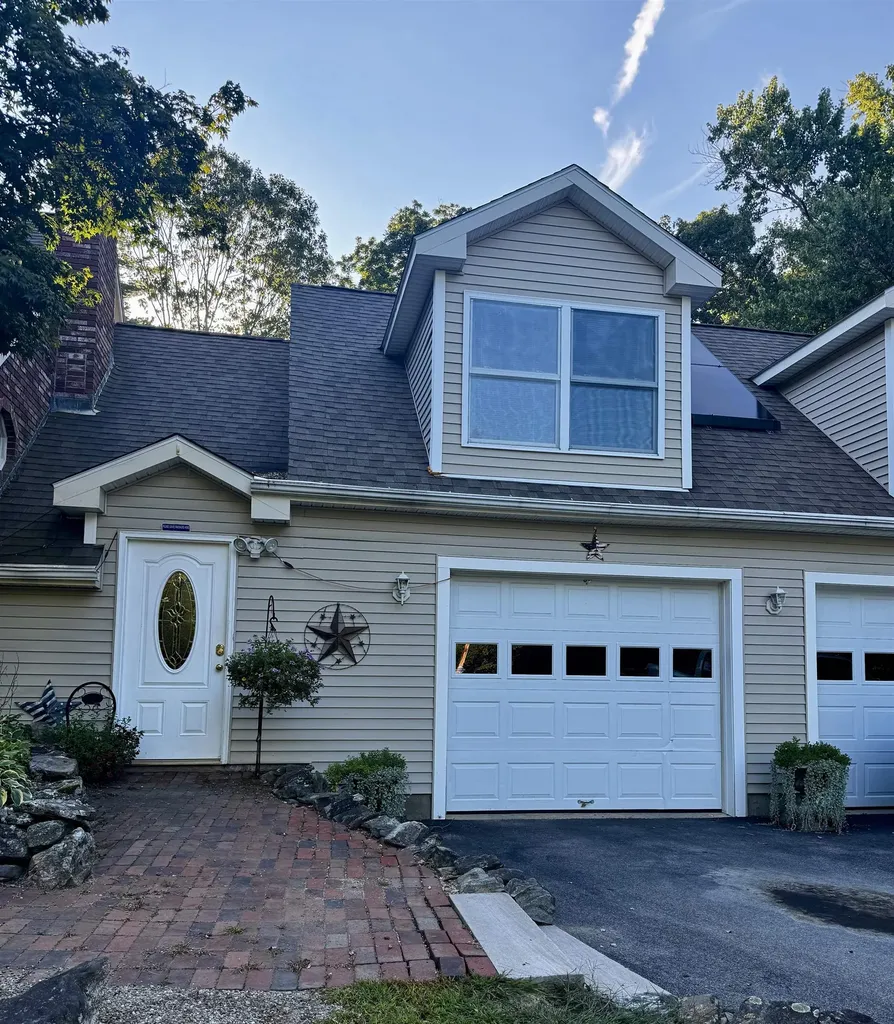 13A Blunt Street Derry NH 03038