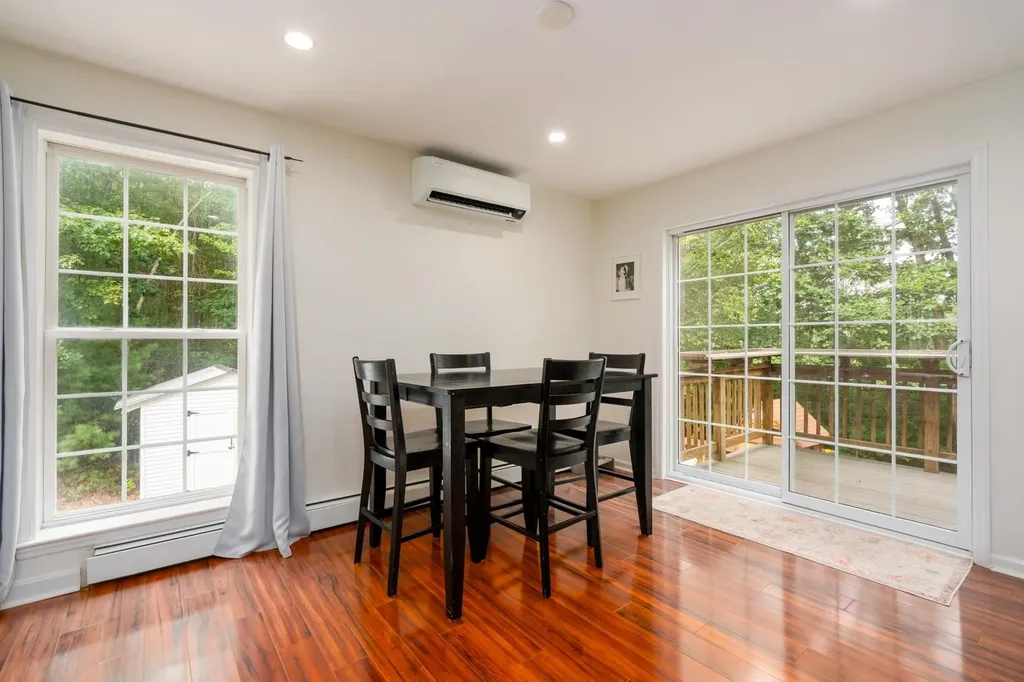 7 Grebenstein Drive Newton NH 03858