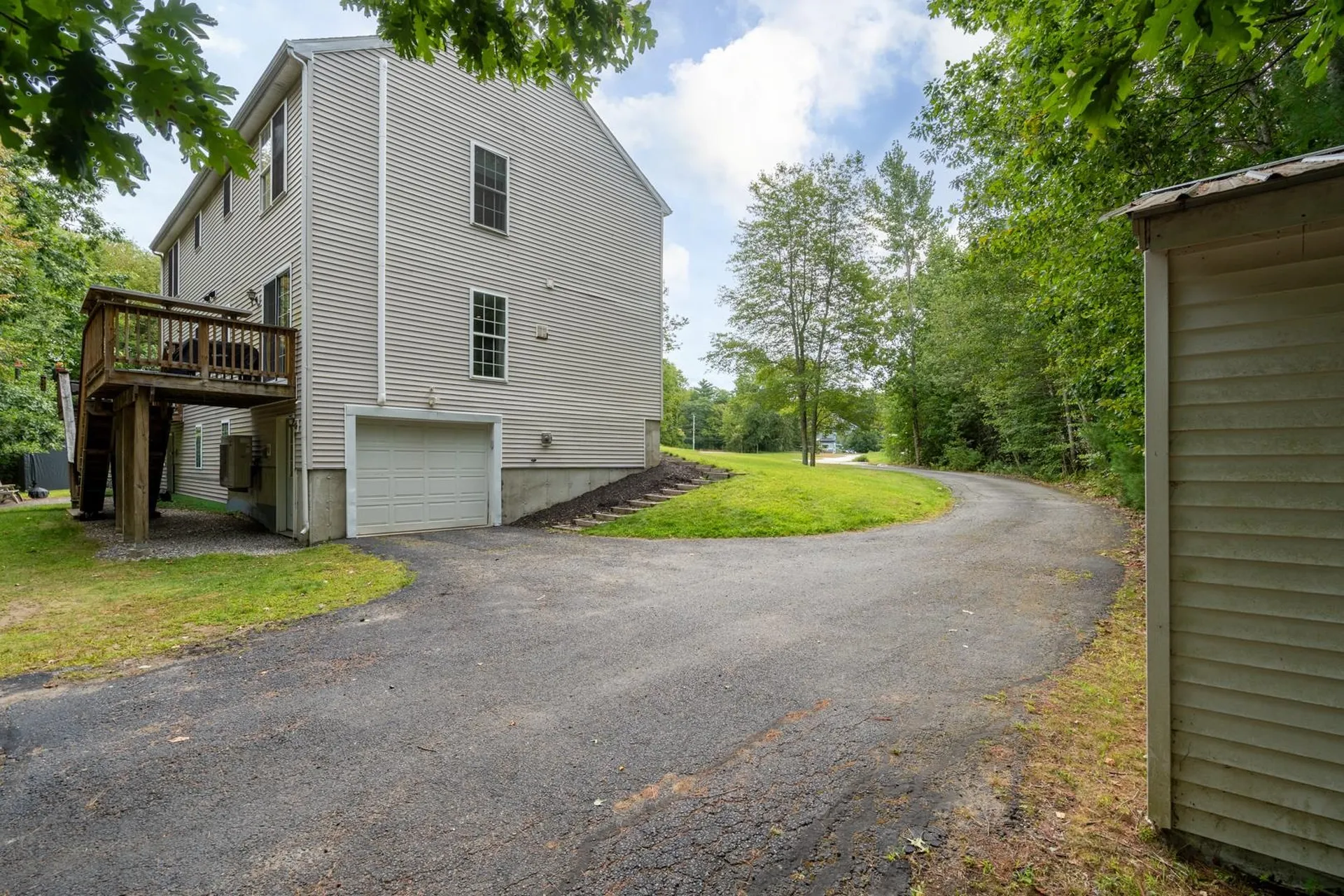 7 Grebenstein Drive Newton NH 03858