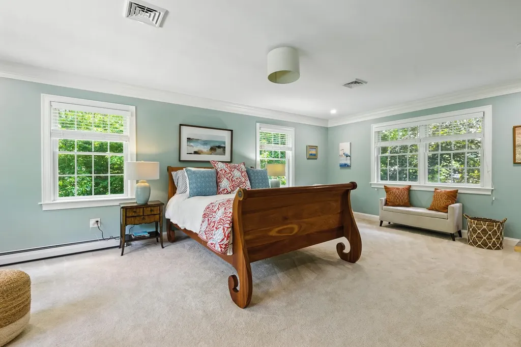 23 Rockrimmon Road North Hampton NH 03862