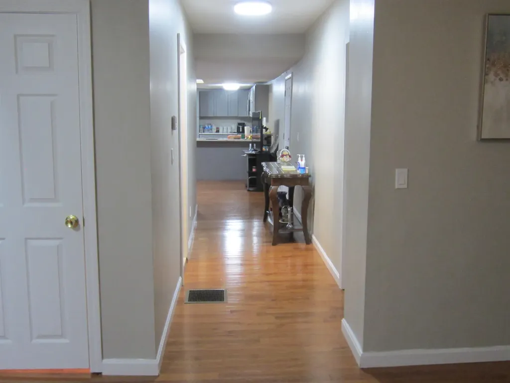 162 Central Street Manchester NH 03103