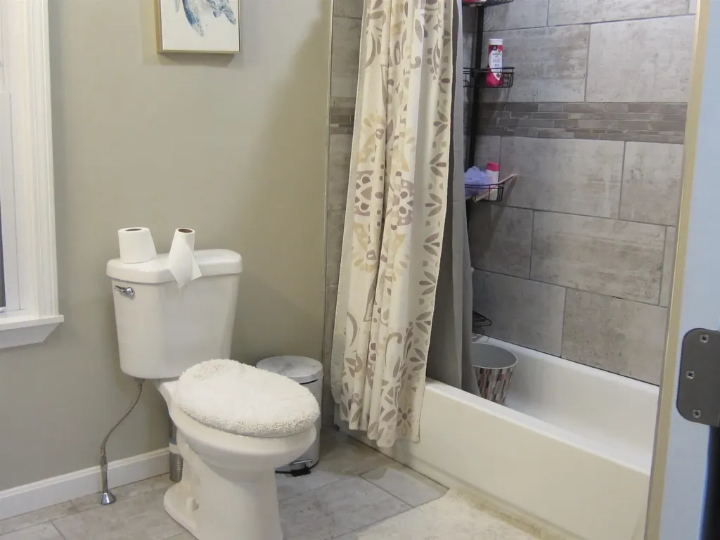 162 Central Street Manchester NH 03103