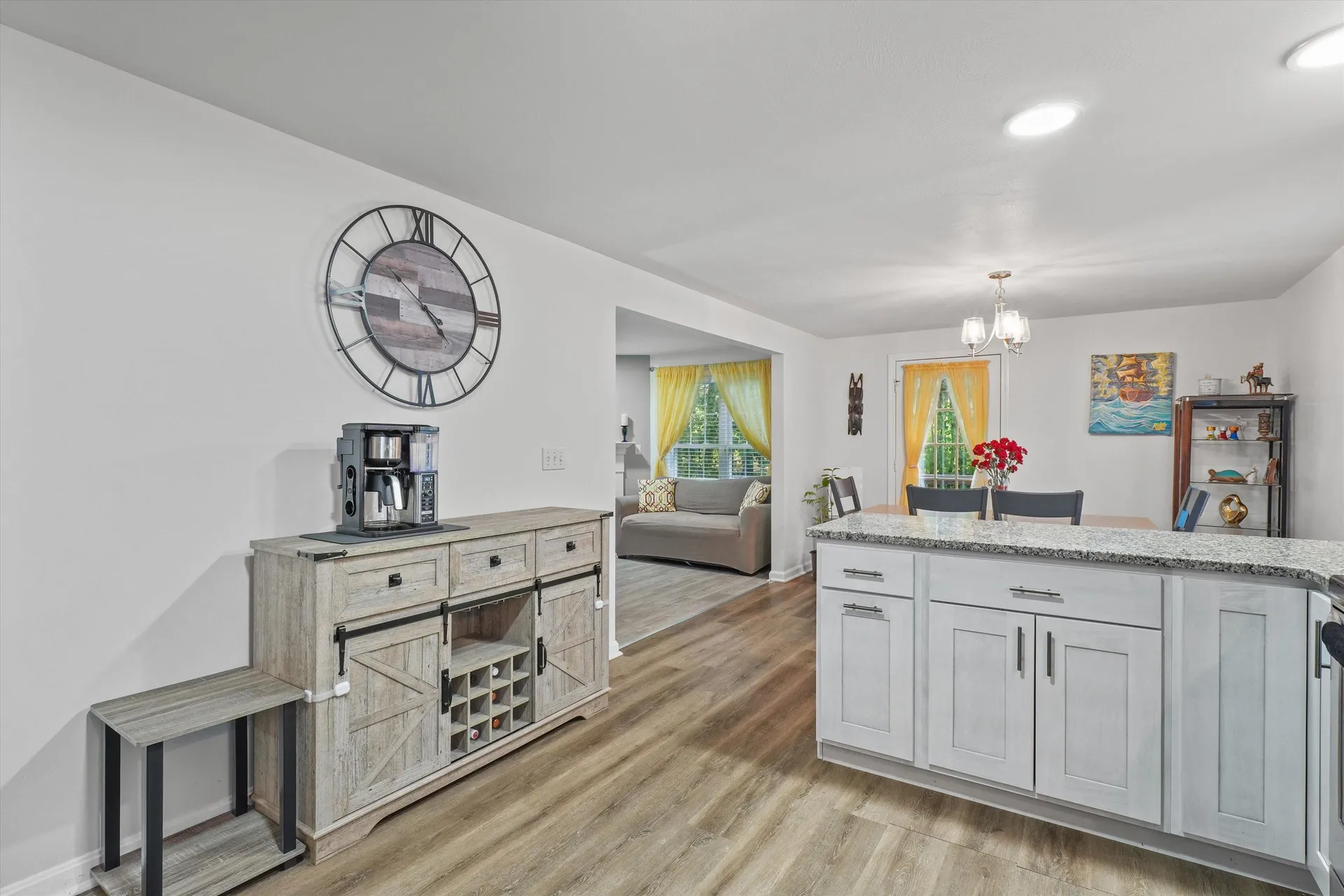 138 Barbara Lane Hudson NH 03051