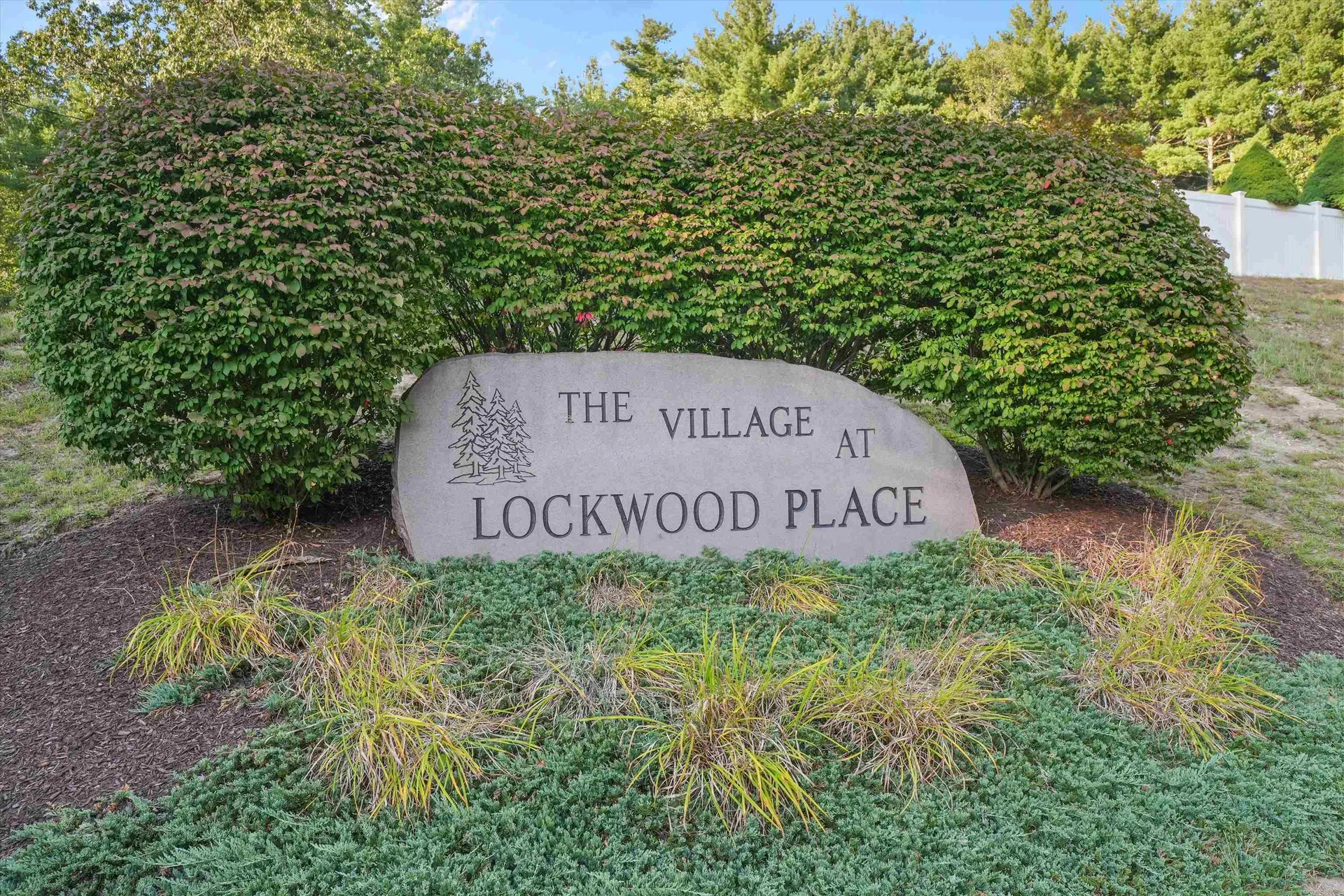 138 Barbara Lane Hudson NH 03051