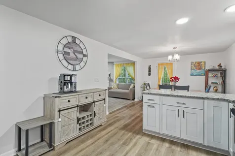 138 Barbara Lane Hudson NH 03051