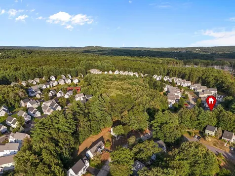 138 Barbara Lane Hudson NH 03051