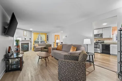 138 Barbara Lane Hudson NH 03051