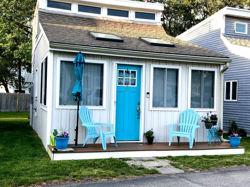 470 Winnacunnett Road Hampton NH 03862