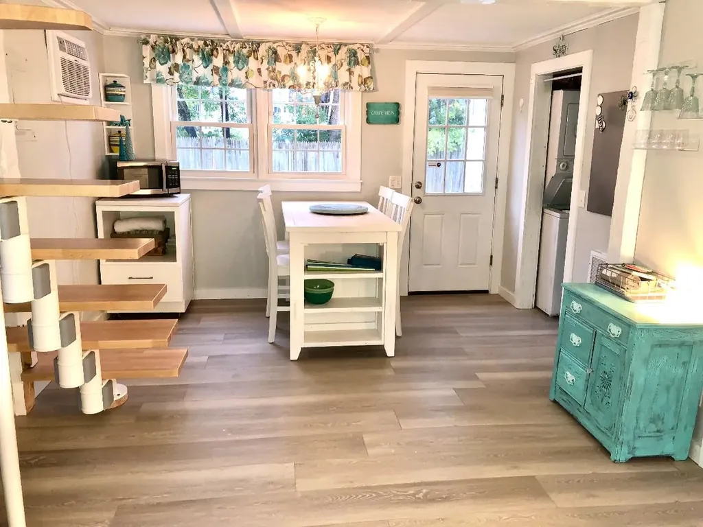 470 Winnacunnett Road Hampton NH 03862