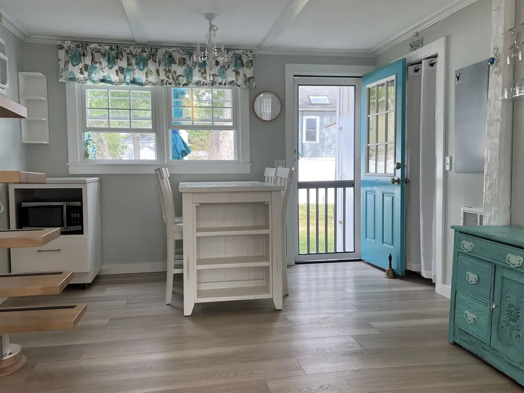 470 Winnacunnett Road Hampton NH 03862