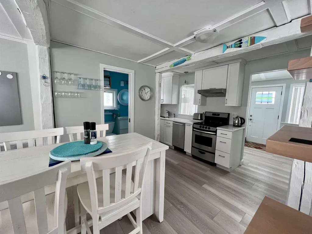 470 Winnacunnett Road Hampton NH 03862