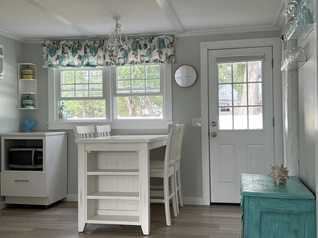 470 Winnacunnett Road Hampton NH 03862