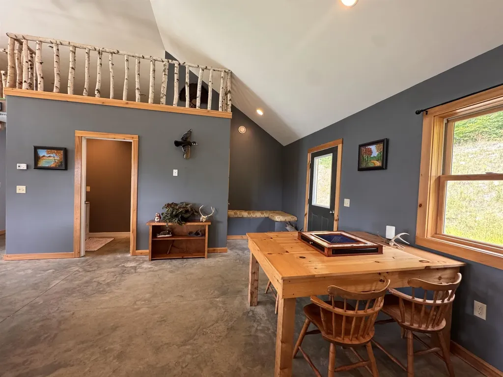 485 Smith Road Fayston VT 05660