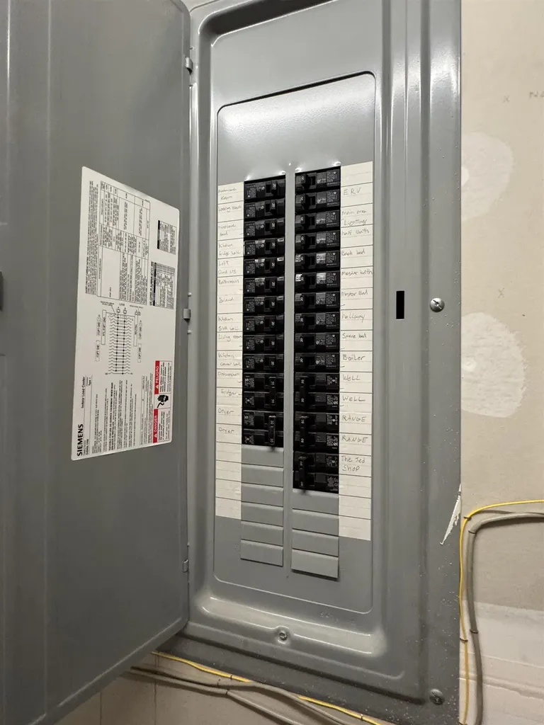 485 Smith Road Fayston VT 05660