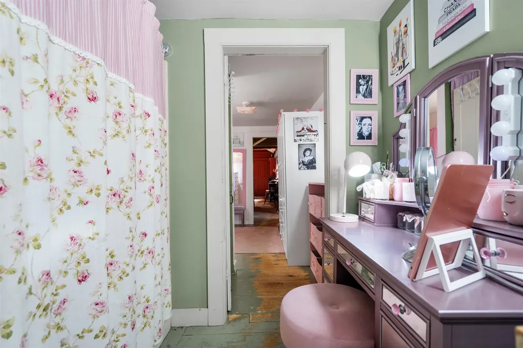 152 Olde Canterbury Road Northwood NH 03261