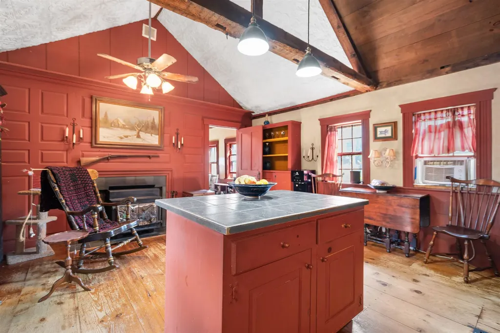 152 Olde Canterbury Road Northwood NH 03261