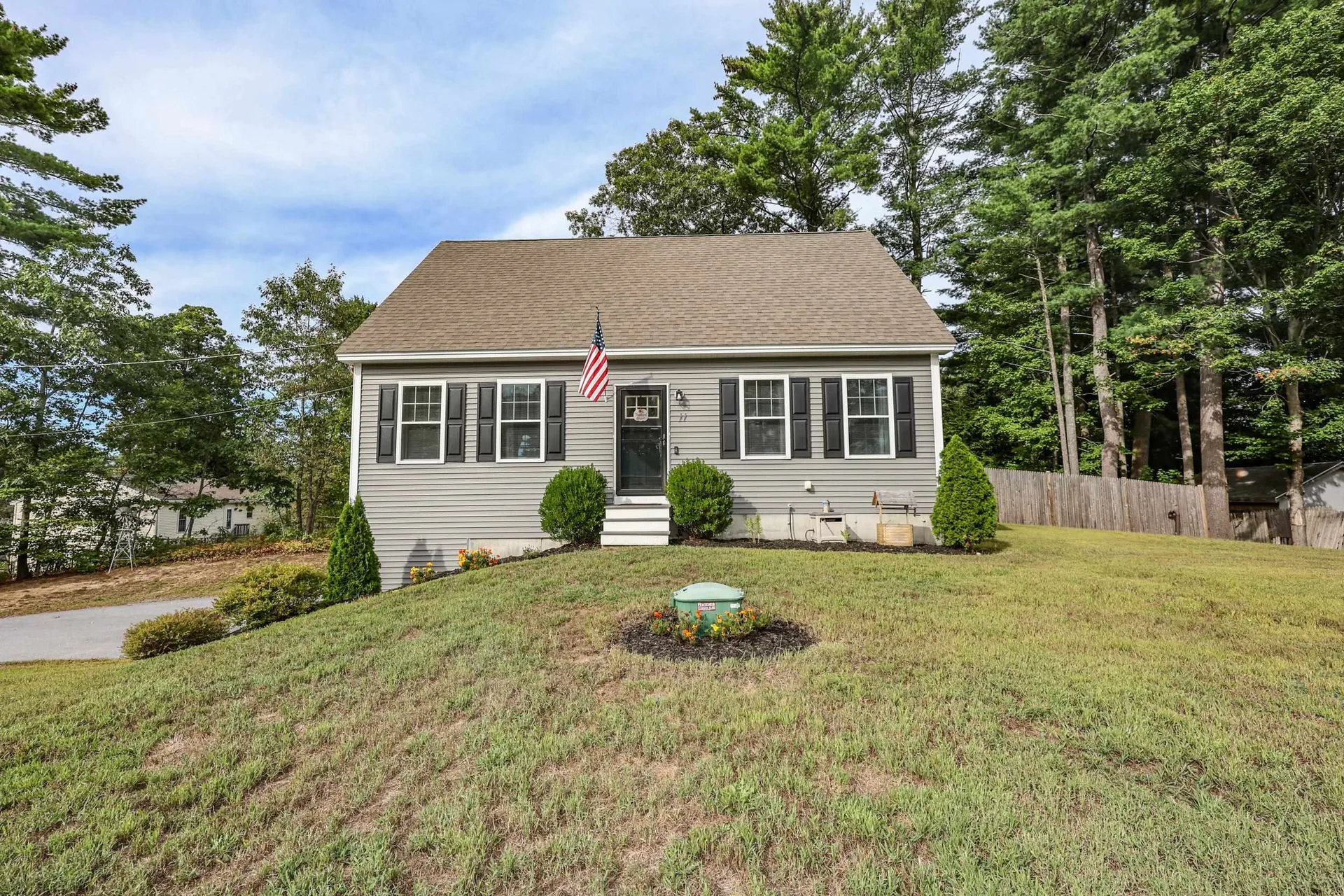 11 Mary Avenue Raymond NH 03077