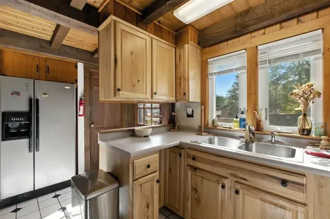 69 Lake Avenue Franklin NH 03235