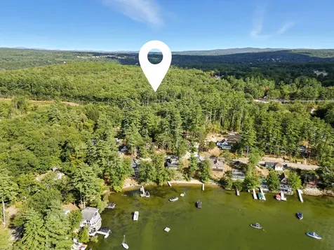 69 Lake Avenue Franklin NH 03235