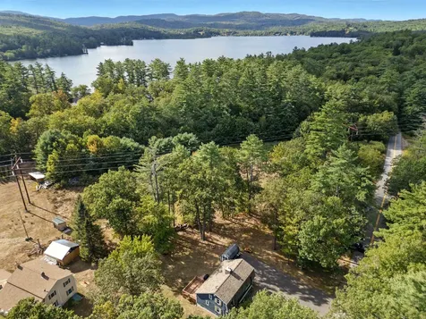 69 Lake Avenue Franklin NH 03235