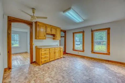 921 Old Waterford Road Littleton NH 03561