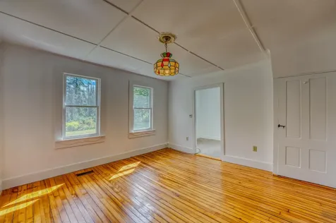 921 Old Waterford Road Littleton NH 03561