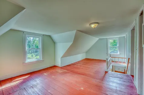 921 Old Waterford Road Littleton NH 03561