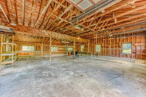 921 Old Waterford Road Littleton NH 03561