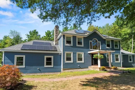 50 Hillside Terrace Danville NH 03819
