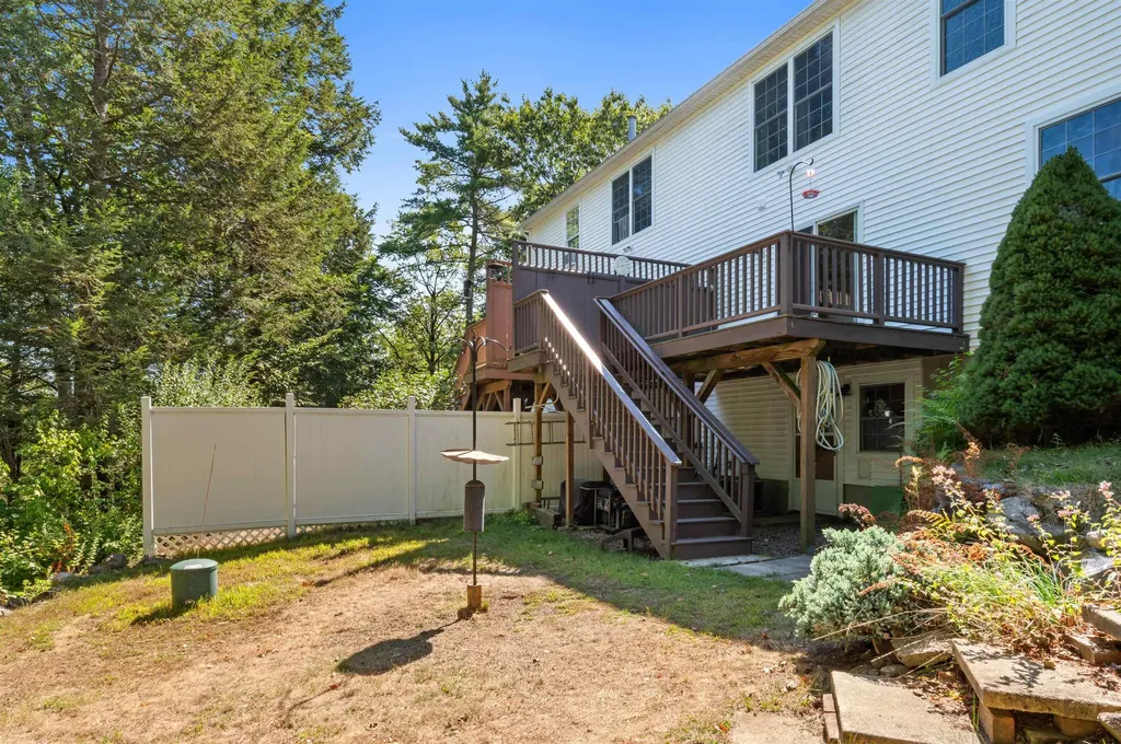 35 Gatchell Way Epping NH 03042