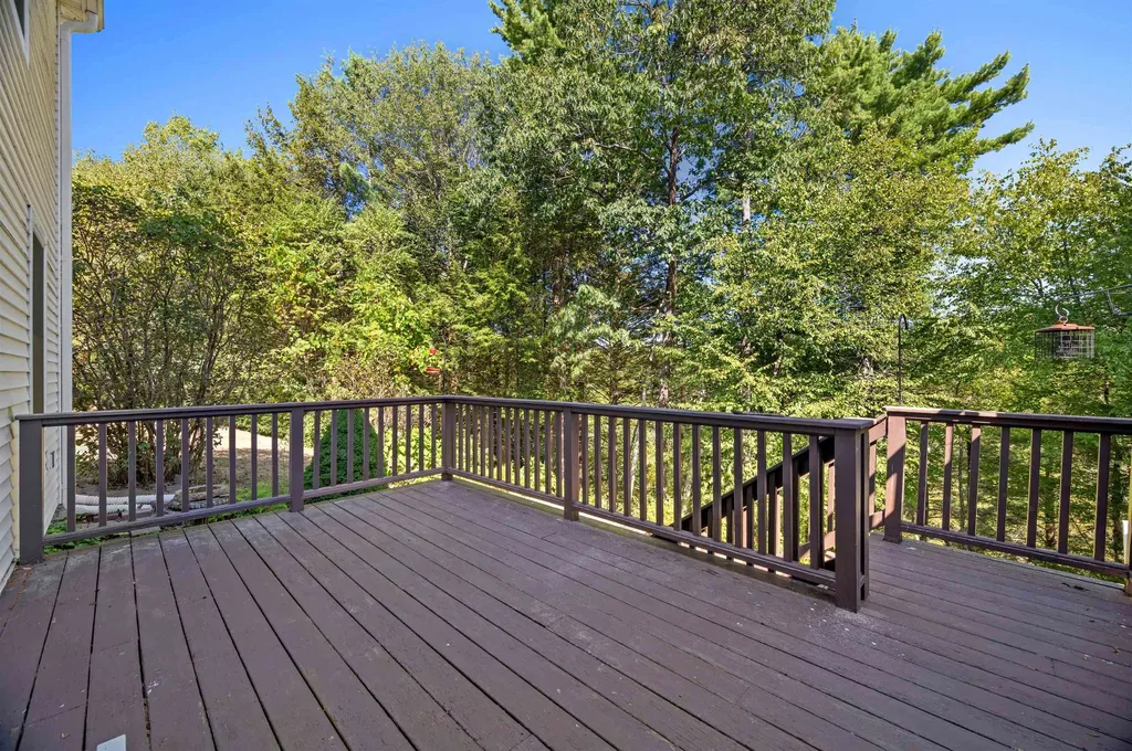 35 Gatchell Way Epping NH 03042