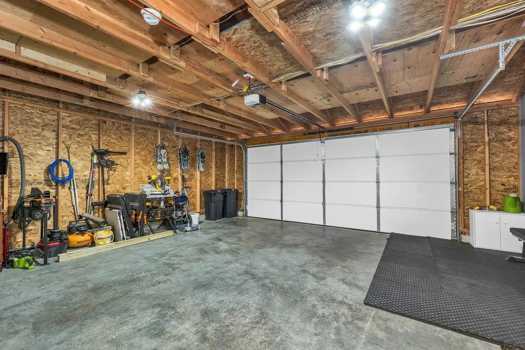 72 A Crescent Street Plymouth NH 03264