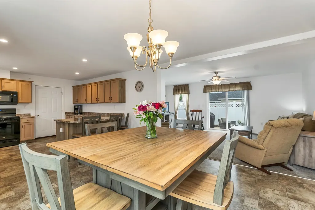 72 A Crescent Street Plymouth NH 03264