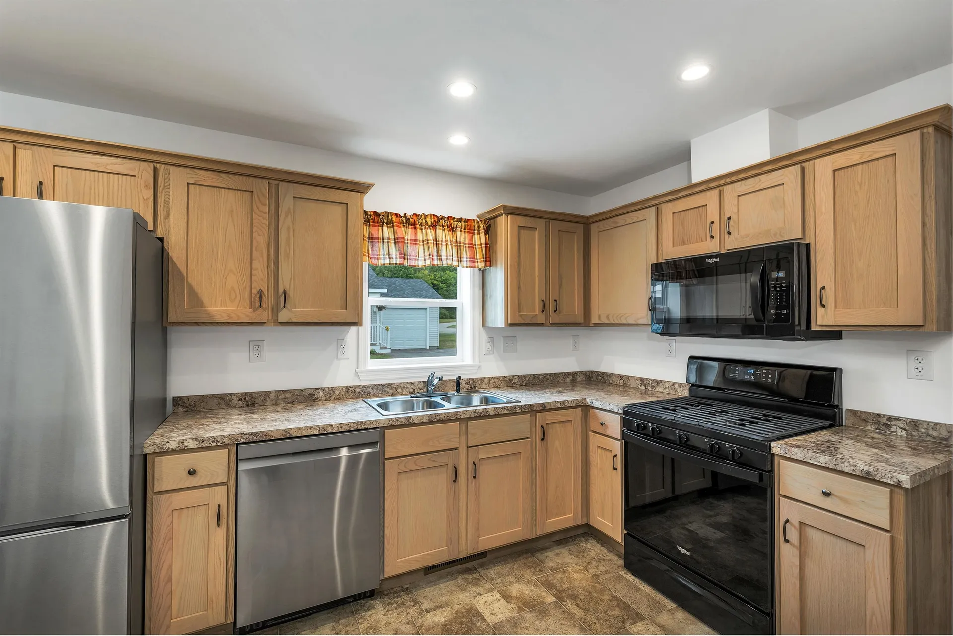 72 A Crescent Street Plymouth NH 03264