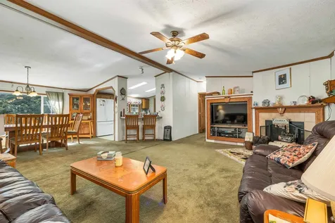 14 Chase Road Warren NH 03279