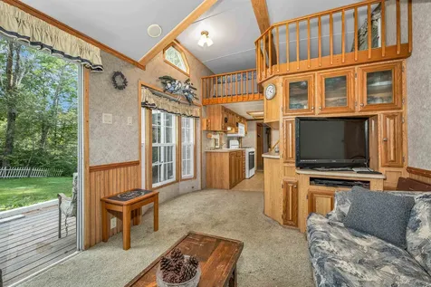 14 Chase Road Warren NH 03279