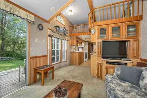 14 Chase Road Warren NH 03279