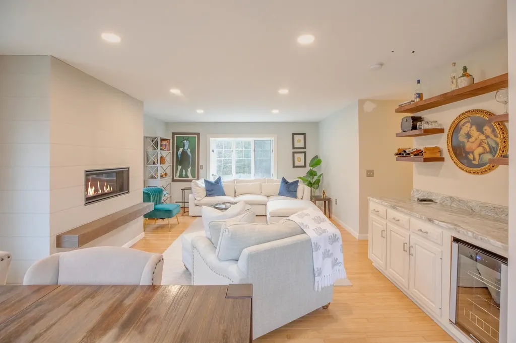 47 Puckerbrush Road Campton NH 03223